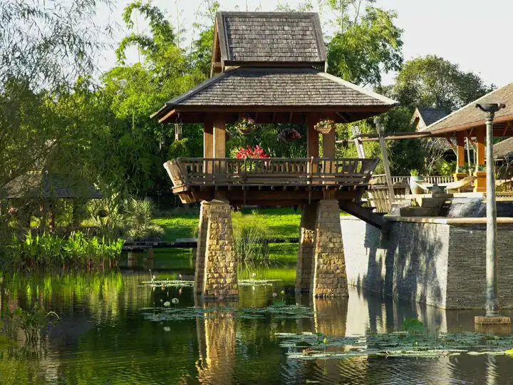Howie's Homstay, Thailand, Luxury Villas