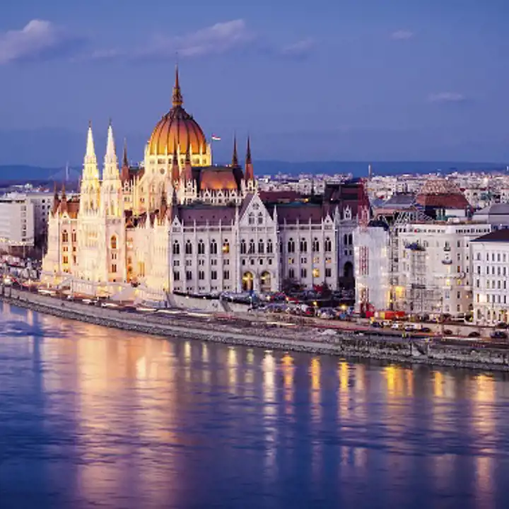 Best Places To Travel In September Ker Downey Budapest 1