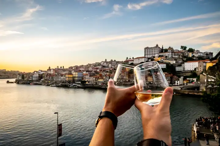 Elegant Portugal FEATURE