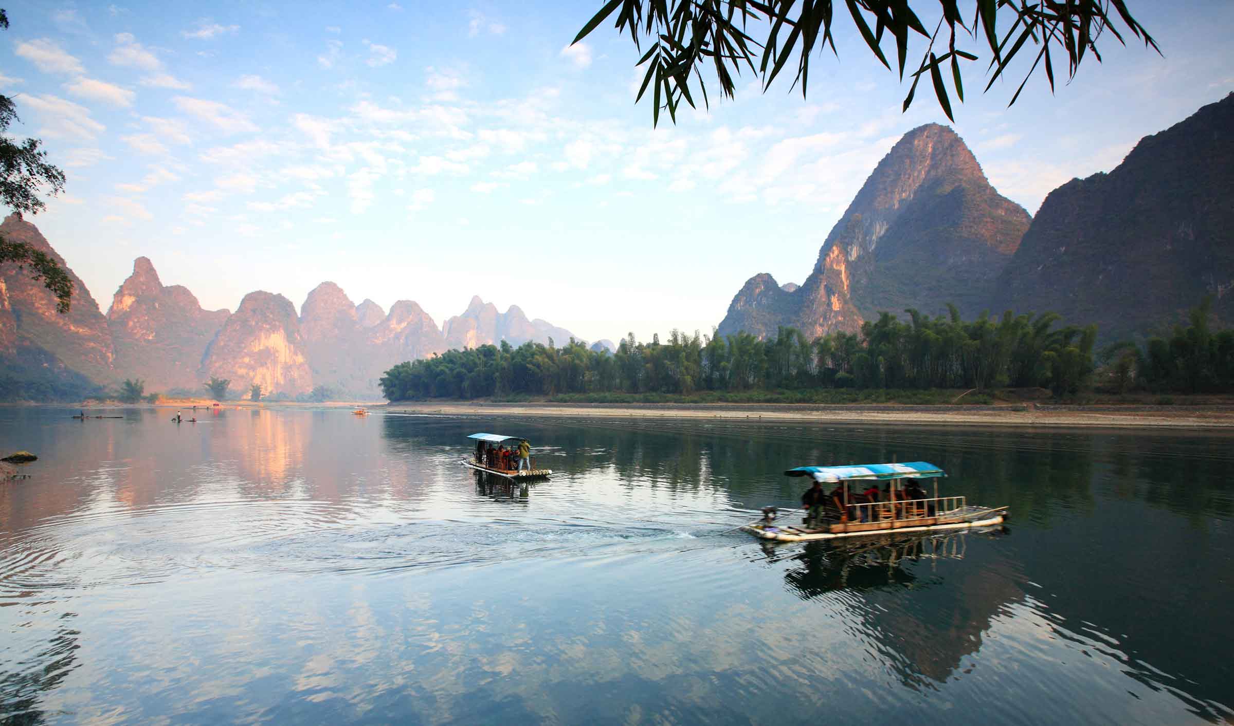 Ways to See China - boat - Guilin