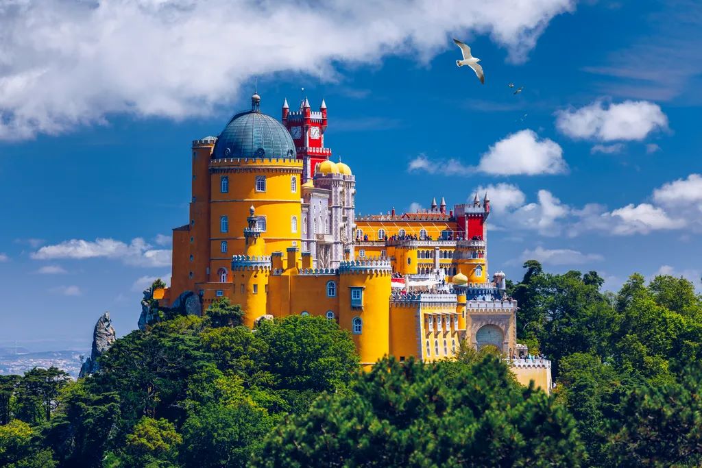 Best Portugal Luxury Tour - Food & Wine Tour of Portugal - Pena Palace
