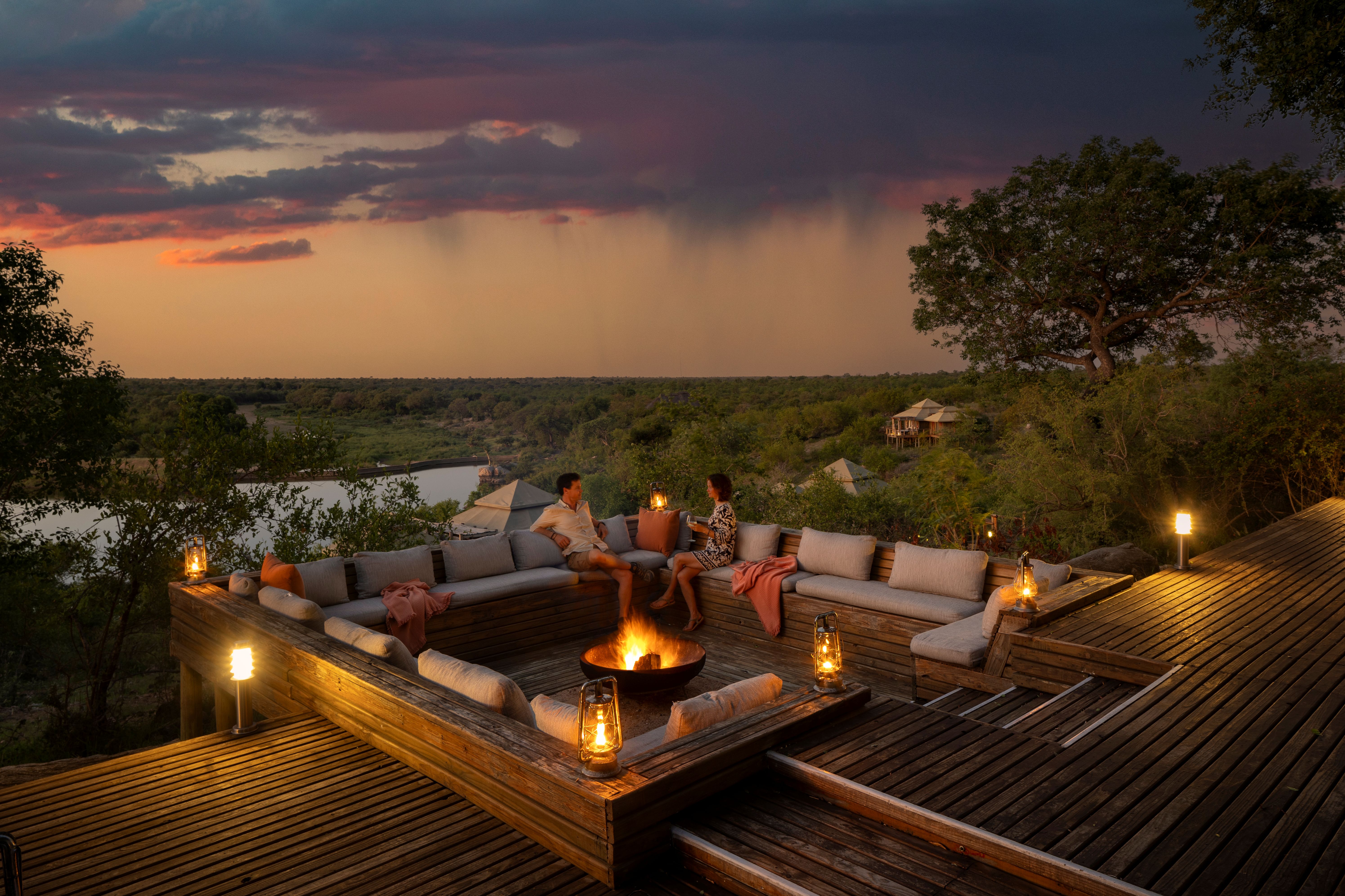 Simbavati Hilltop Lodge Outdoor Dining