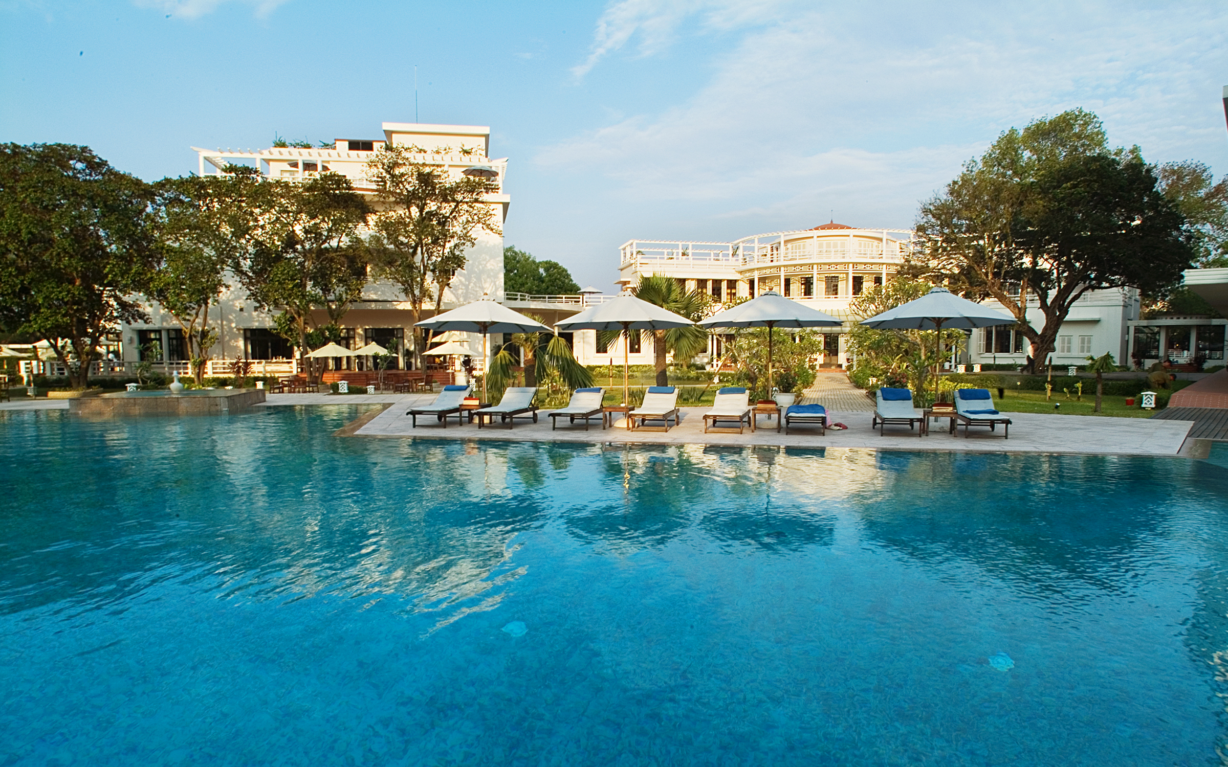 Vietnam Azerai La Residence Hue