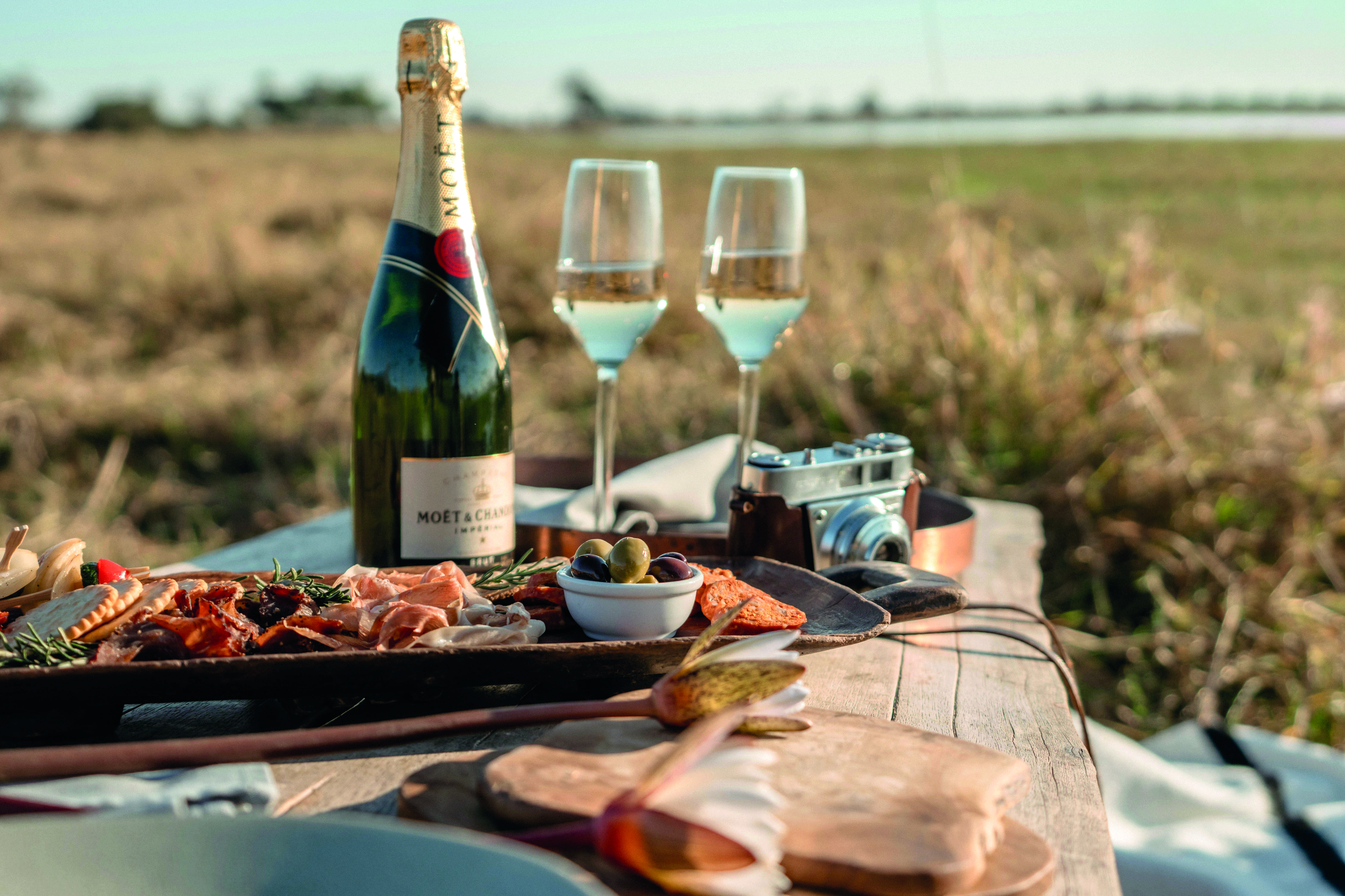 Belmond_Elephant_Lodge_Sundowner