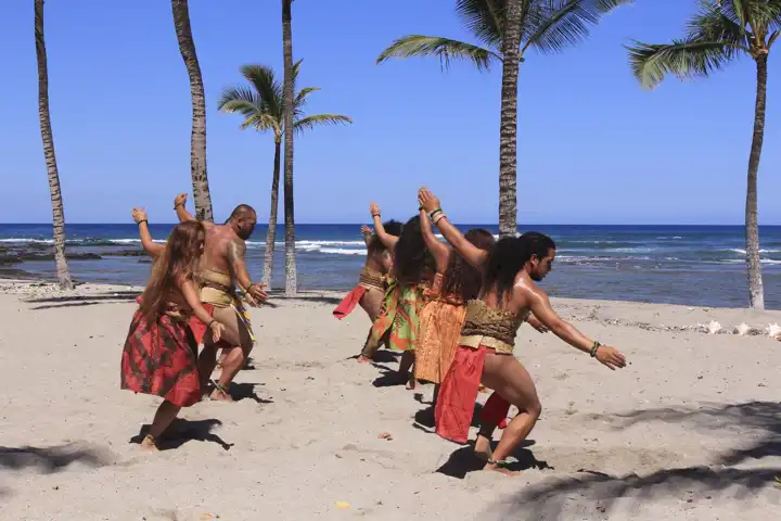 Hawaii Cultural Tour FEATURE Hawaii Tourism