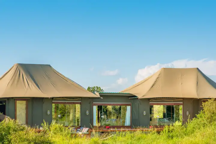 THE SAFARI COLLECTION Sala's Camp Keekorok Family Tent Exterior View