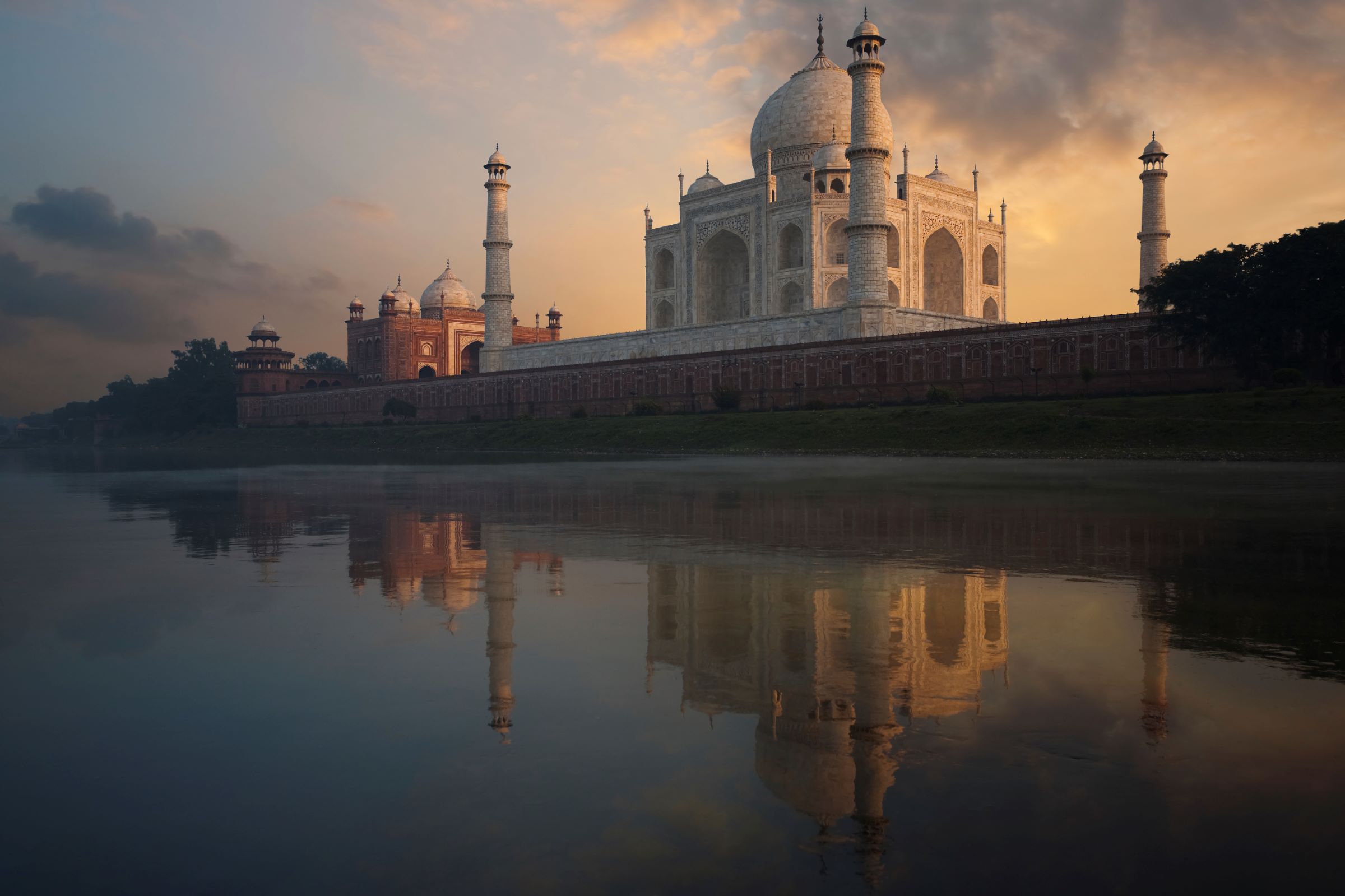 India Luxury Vacation - Travel to the Golden Triangle - Luxury India Travel - Taj Mahal Private Tour