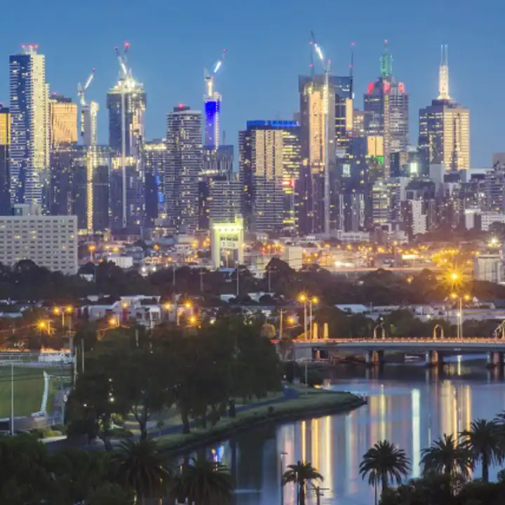 Best Places To Travel In November Luxury November Travel Melbourne