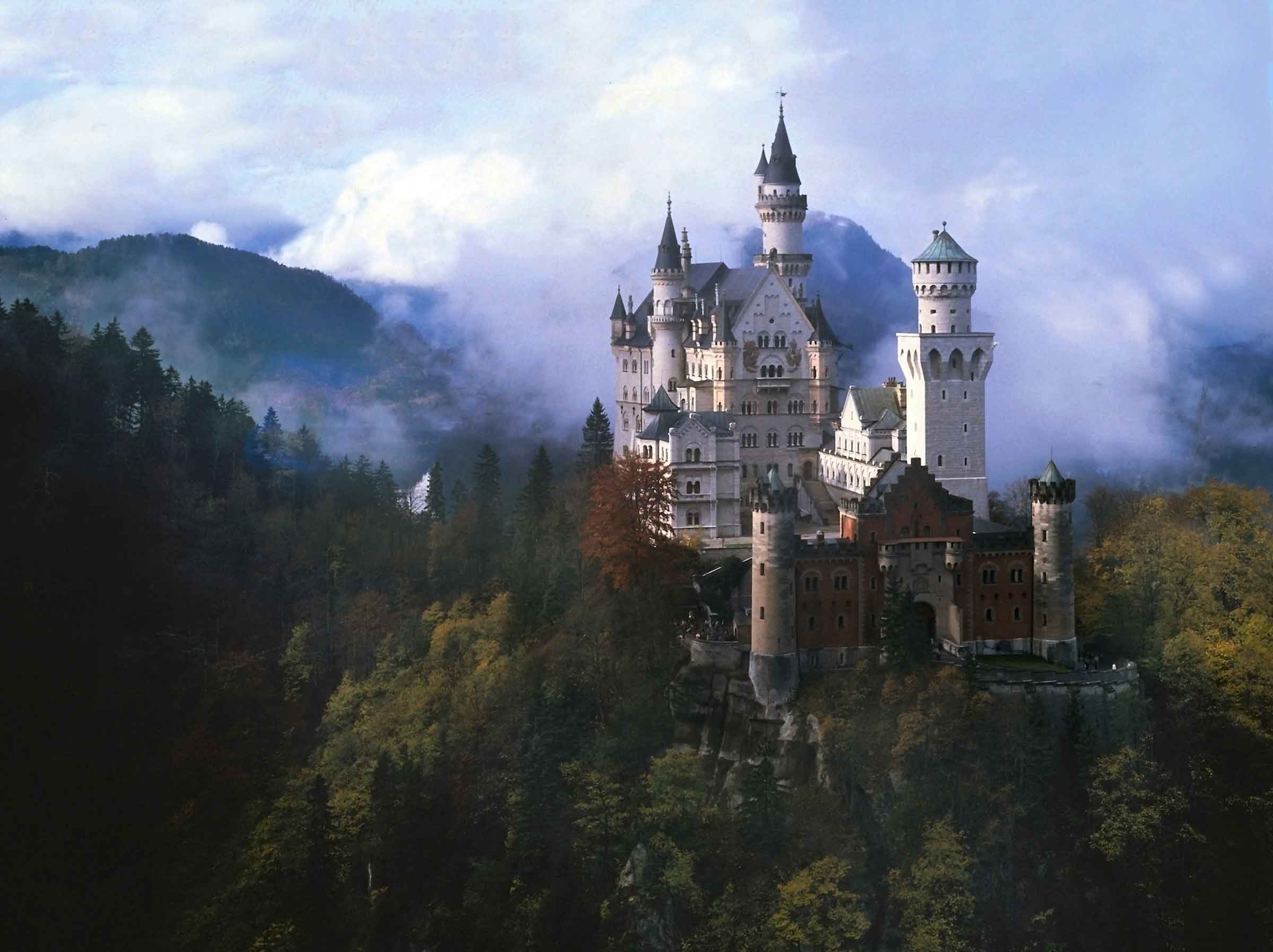 Schloss Neuschwanstein Germany fairytale castles and palaces