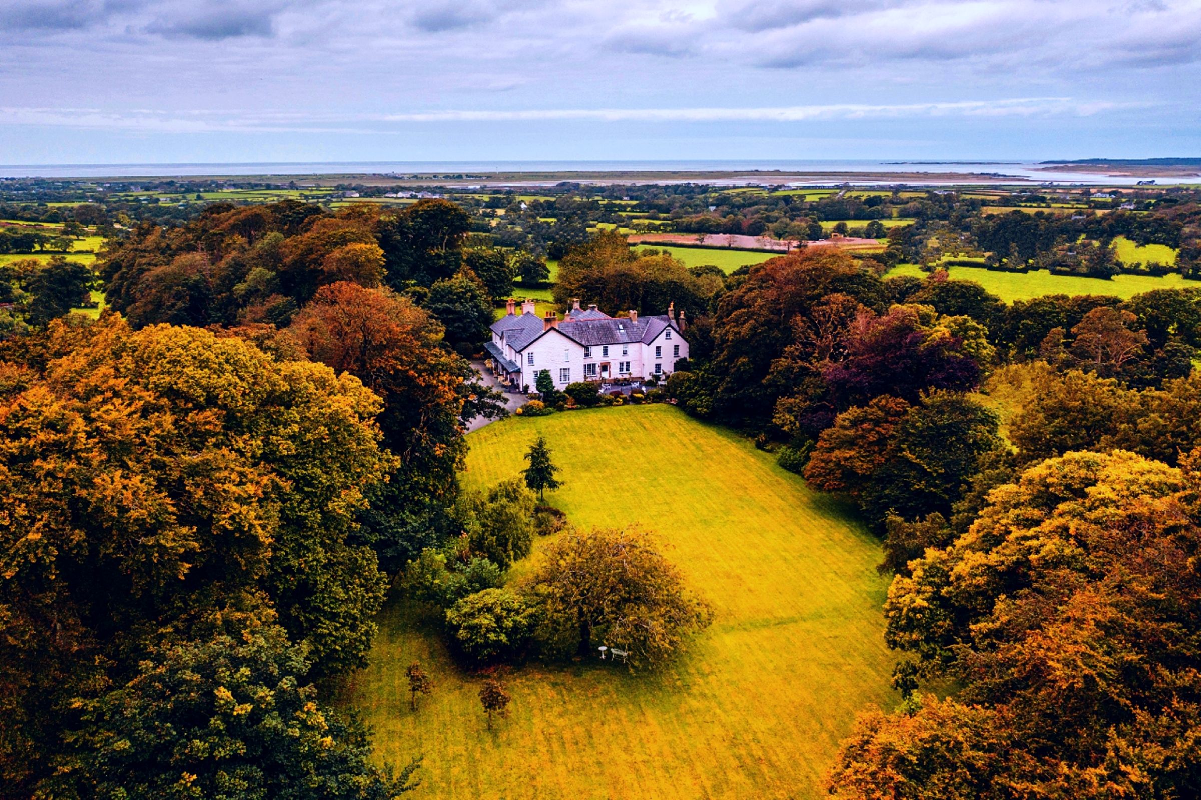 Wales Plas Dinas Country House