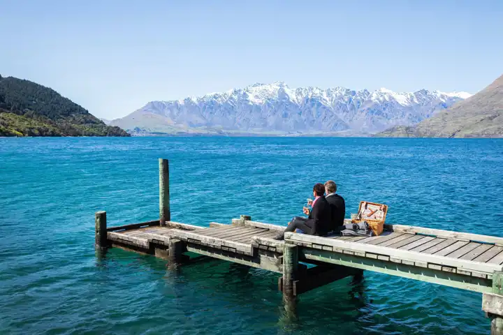 Luxury Across New Zealand FEATURE Matakari